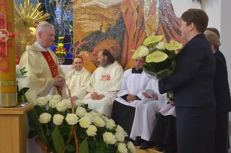 Ksiądz Kanonik Józef Brzozowski złoty jubileusz kapłaństwa Parafia Poniatowa