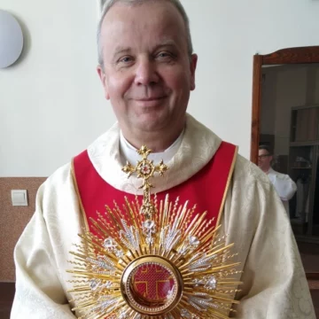 Ksiądz Kanonik dr Piotr Krzysztof Petryk proboszcz Parafia Poniatowa duszpasterze
