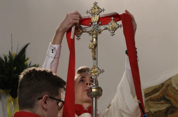 Wielka Sobota 2023 Wigilia Paschalna liturgia msza święta Parafia Poniatowa foto 20