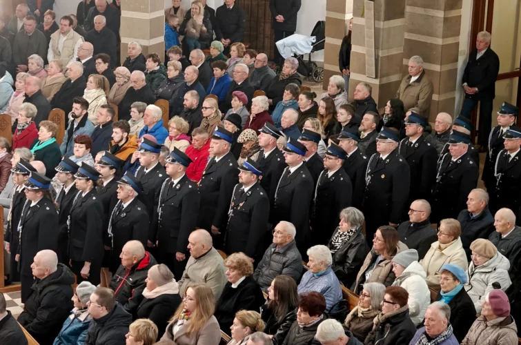 Rezurekcja 2026 Msza Święta procesja rezurekcyjna Niedziela Wielkanocna Zmartwychwstanie Pańskie Wielkanoc 2026 Parafia Poniatowa foto 19