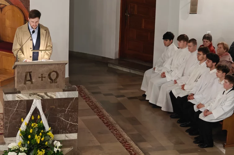 Wielka Sobota 2026 Wigilia Paschalna liturgia Msza Święta Triduum Paschalne 2026 Parafia Poniatowa foto 14