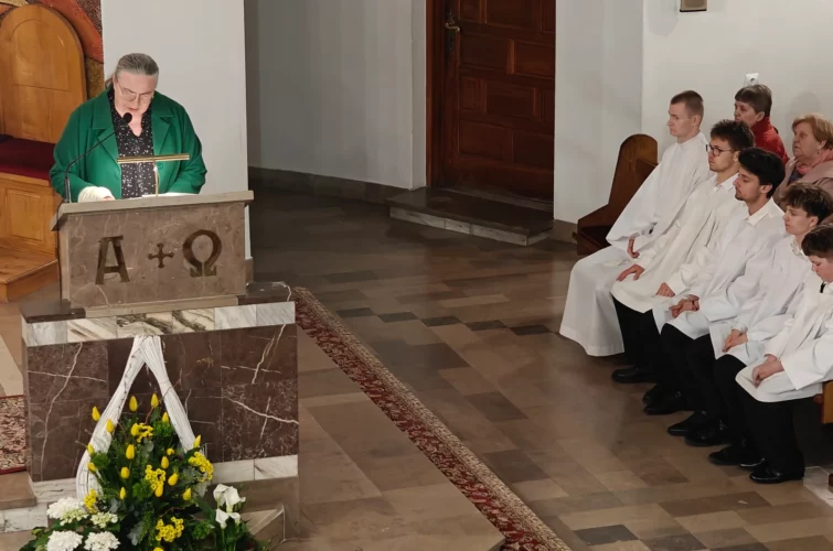 Wielka Sobota 2026 Wigilia Paschalna liturgia Msza Święta Triduum Paschalne 2026 Parafia Poniatowa foto 19