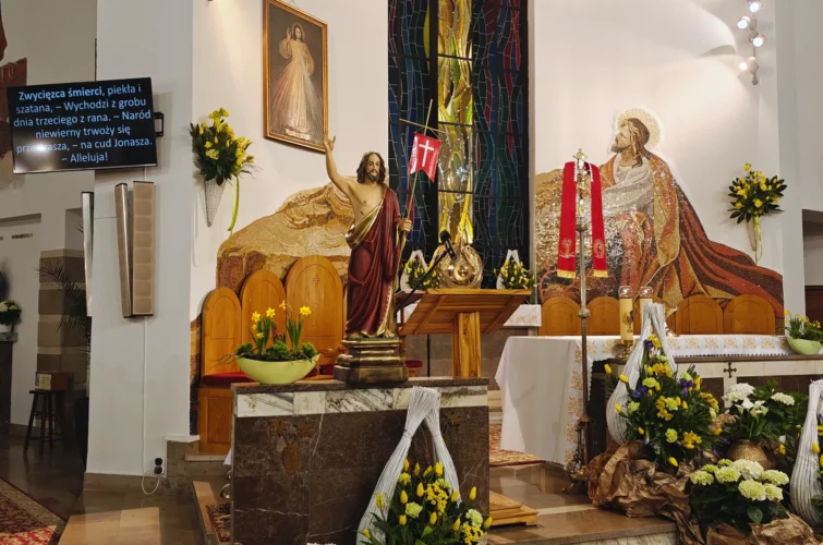 Wielka Sobota 2026 Wigilia Paschalna liturgia Msza Święta Triduum Paschalne 2026 Parafia Poniatowa foto 51