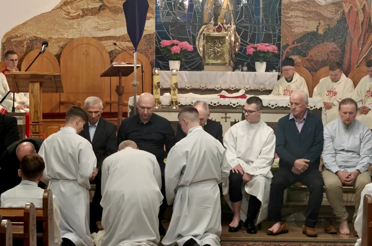 Wielki Czwartek 2026 uroczysta msza święta Eucharystia Kapłaństwo Triduum Paschalne 2026 Parafia Poniatowa foto 16